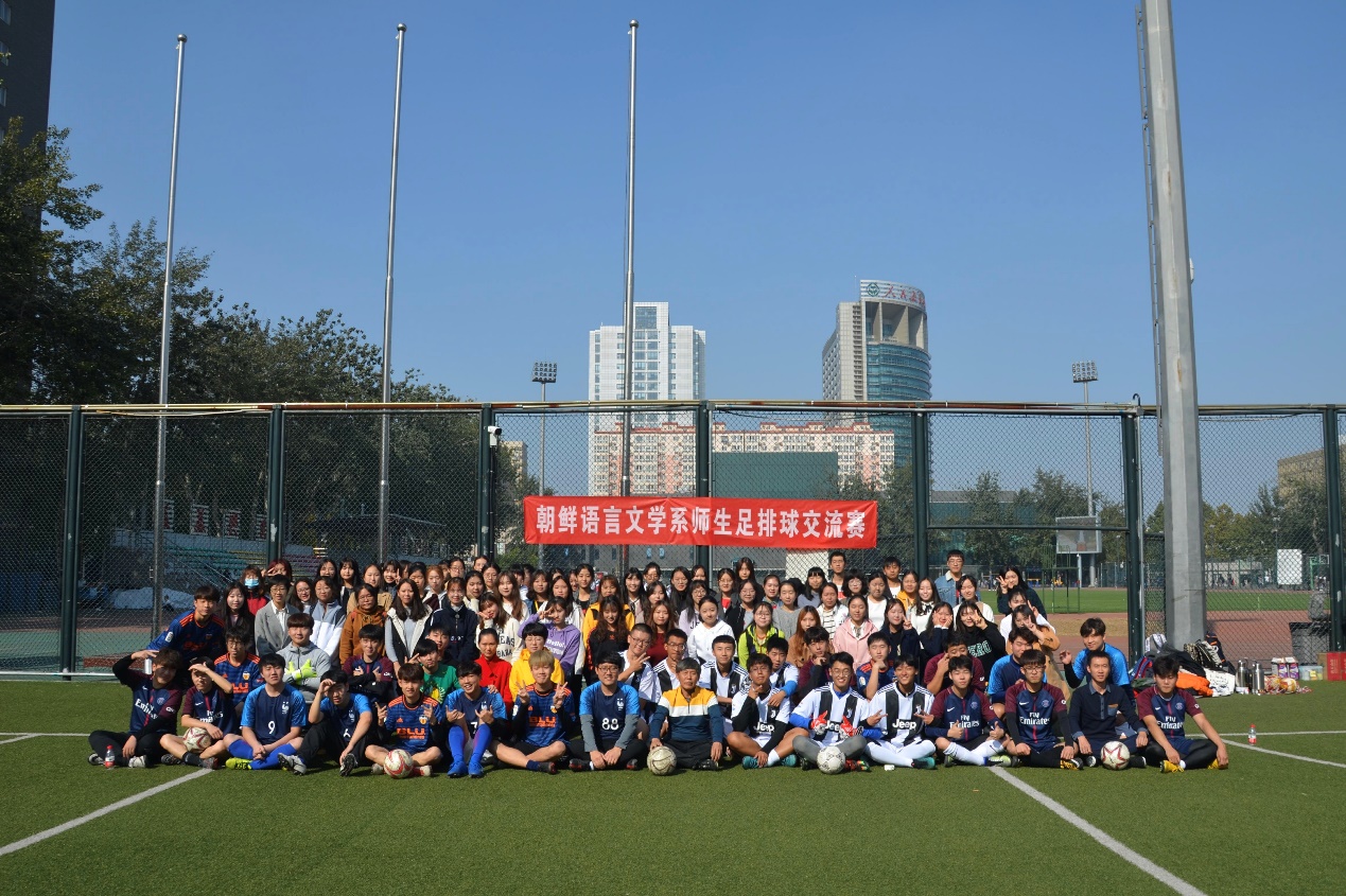 灏戣闄�04.jpg